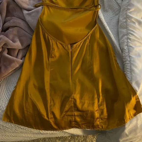 ARE YOU AM I  XS Missi Dress in Honey - Picture 7 of 8